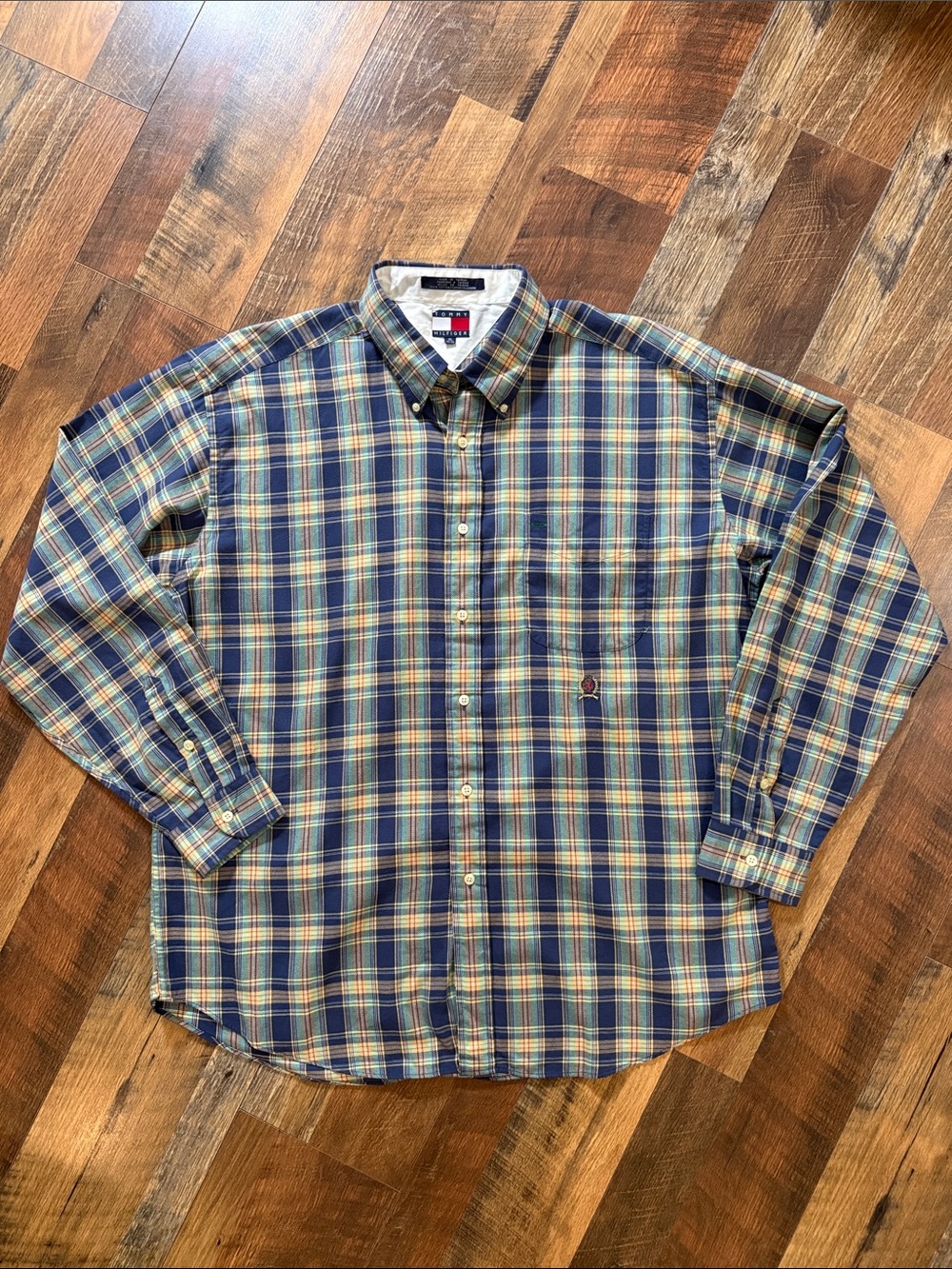 Vintage 90s Tommy Hilfiger Plaid Button Down Shirt XL Crest Logo Blue Green